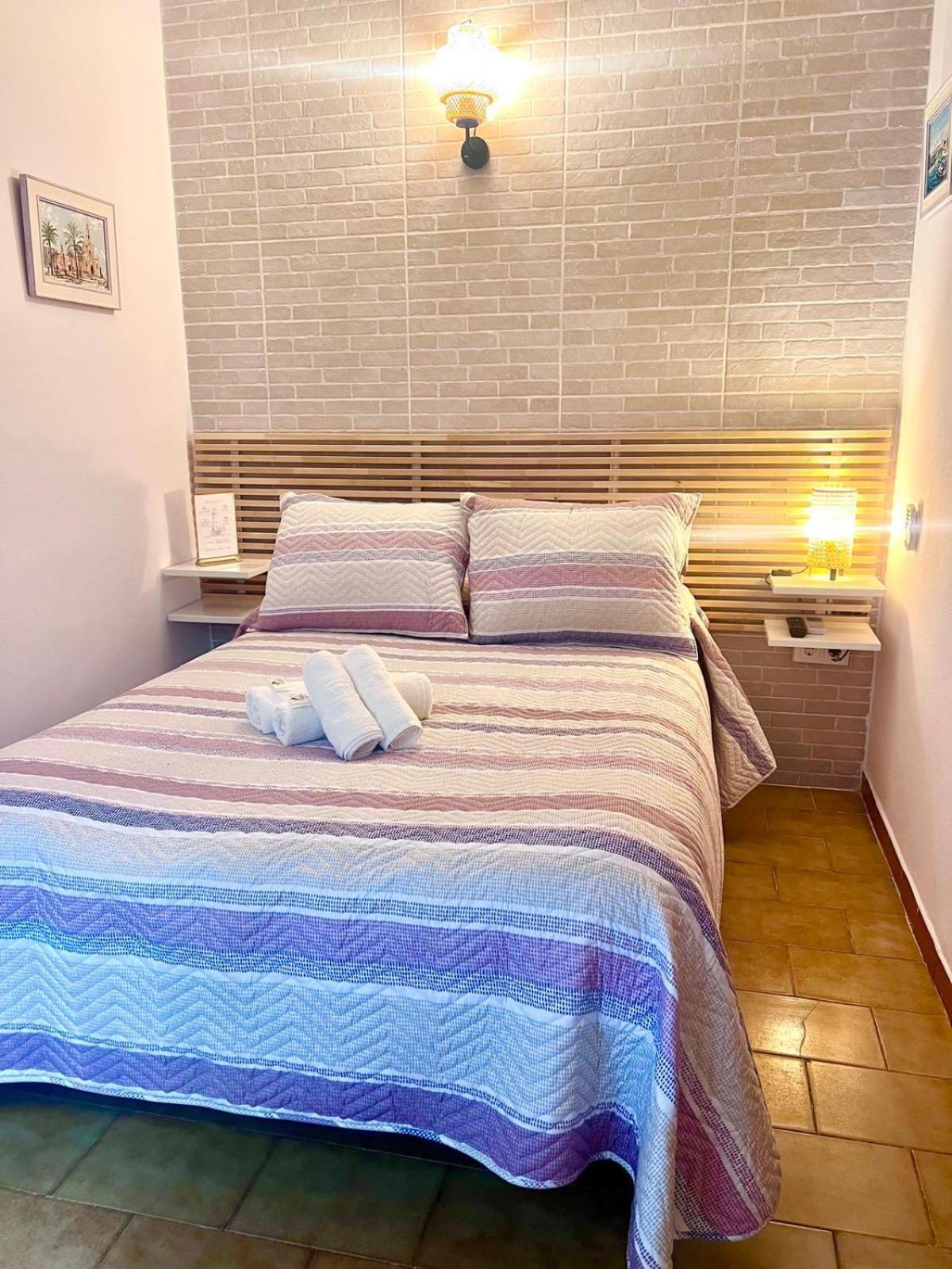 Hostal El Faro Chipiona Exteriér fotografie