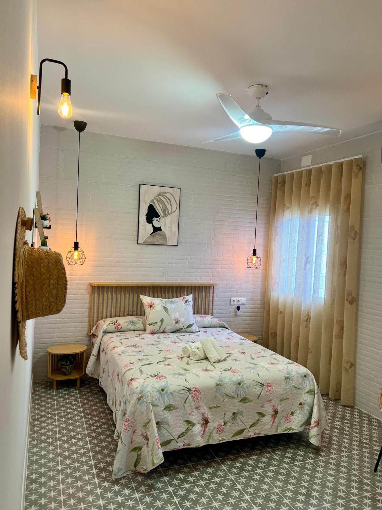 Hostal El Faro Chipiona Exteriér fotografie